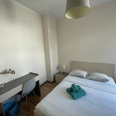 Mimosa Homestay Poznan