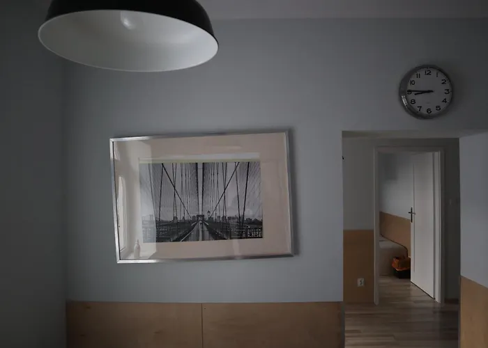 Mimosa Проживання в сім'ї *